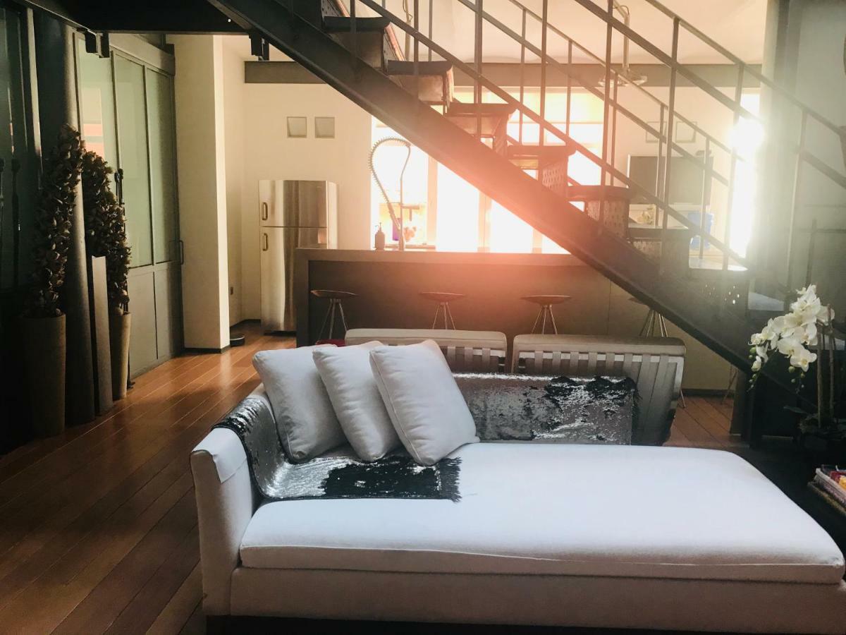 Les Lofts D'Artistes Hotel Saint-Gilles Екстериор снимка
